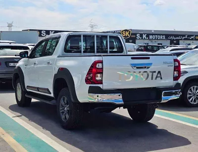 Toyota Hilux GLX SR5 TRD || WOOD INTERIOR W VISOR | 4.0L PETROL V6 4WD | BLIND SPOT | DIFFLOCK | DVD+CAMERA | READY S-5