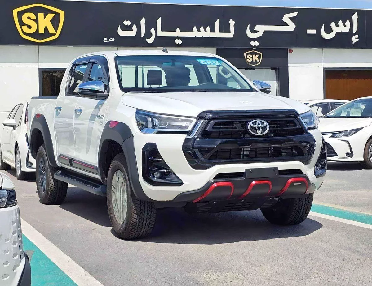 Toyota Hilux GLX SR5 TRD || WOOD INTERIOR W VISOR | 4.0L PETROL V6 4WD | BLIND SPOT | DIFFLOCK | DVD+CAMERA | READY S-2-0