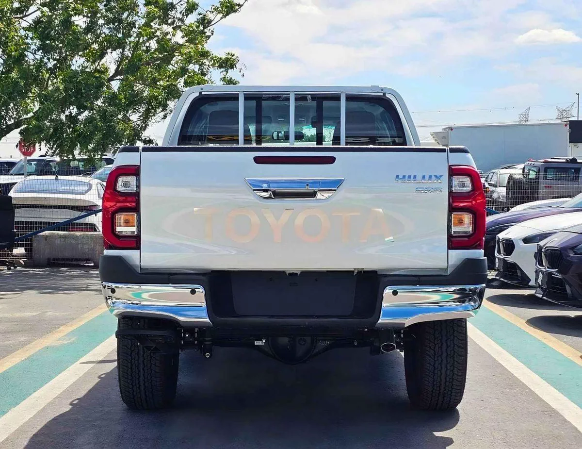 Toyota Hilux GLX SR5 TRD || WOOD INTERIOR W VISOR | 4.0L PETROL V6 4WD | BLIND SPOT | DIFFLOCK | DVD+CAMERA | READY S-3-0