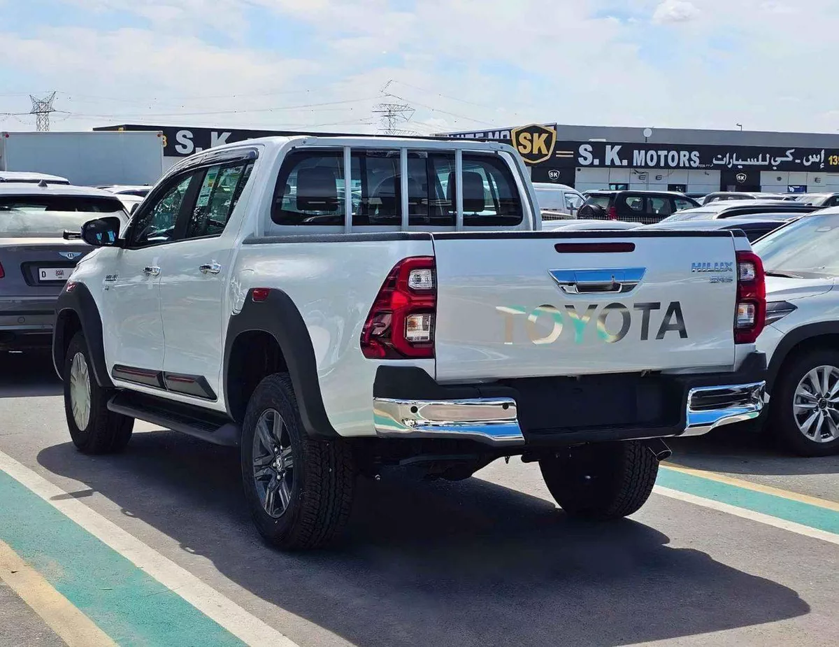Toyota Hilux GLX SR5 TRD || WOOD INTERIOR W VISOR | 4.0L PETROL V6 4WD | BLIND SPOT | DIFFLOCK | DVD+CAMERA | READY S-5-0