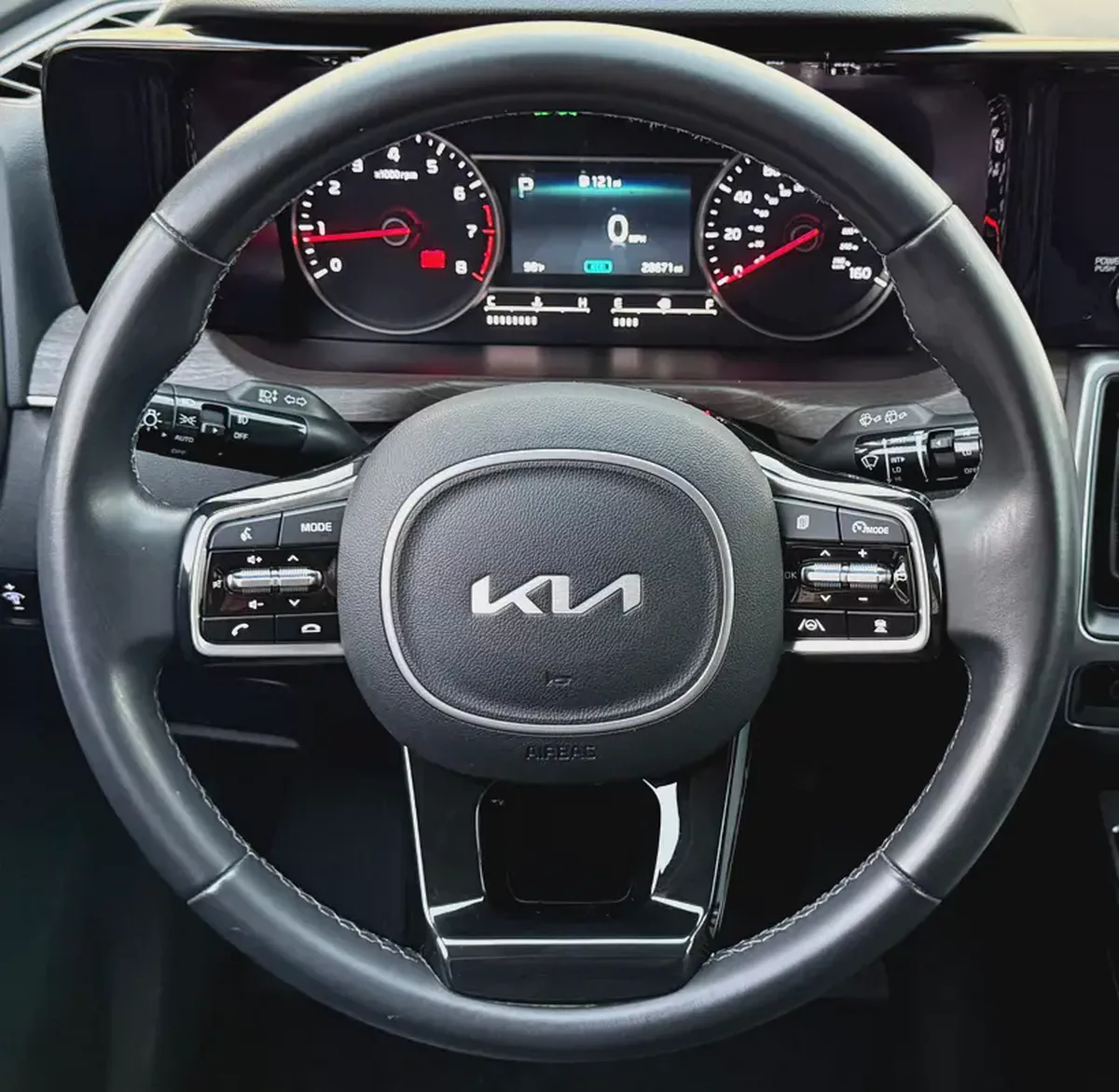 KIA - SORENTO - EX - X LINE - 2023 - V4 -2,5L - BY TURBO - AMERICAN SPECS VERY GOOD CONDITION-7-7