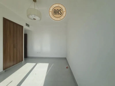 In prime location luxurious brand new 2bhk with all amenities-4