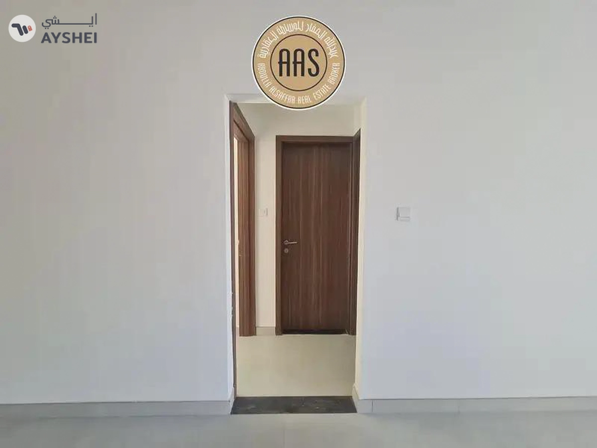 In prime location luxurious brand new 2bhk with all amenities-9-9