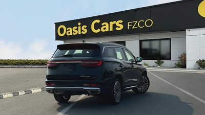 Jetour X90 Plus Luxury 2024 GCC 2.0L Turbo Low Mileage-2