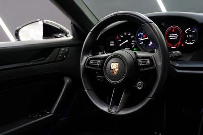 Porsche 911 Carrera GTS Coupe 2022-2