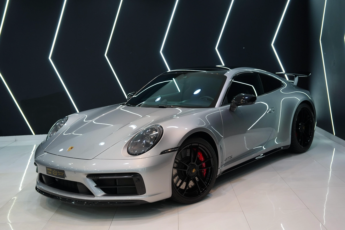 Porsche 911 Carrera GTS Coupe 2022