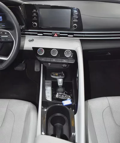 AED 769 EMi for 5Yrs | Hyundai Elantra ( 2024 Model ) in White Color Chinese Specs-14