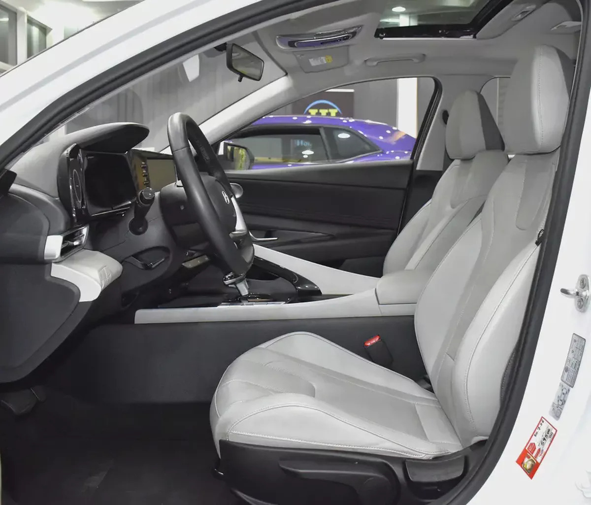 AED 769 EMi for 5Yrs | Hyundai Elantra ( 2024 Model ) in White Color Chinese Specs-9-9