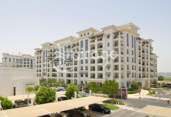 Vacant & Fully Furnished | Excellent Furniture