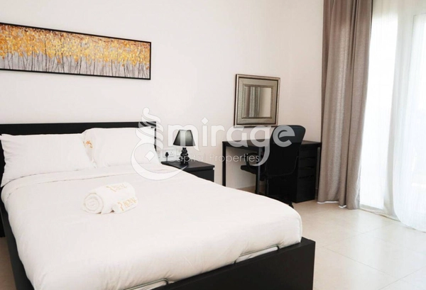 Vacant & Fully Furnished | Excellent Furniture