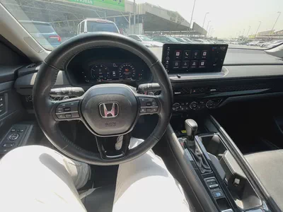 Honda Accord Clarity Hybrid 2023 | GCC Specs | Low Mileage | Excellent Condition-12