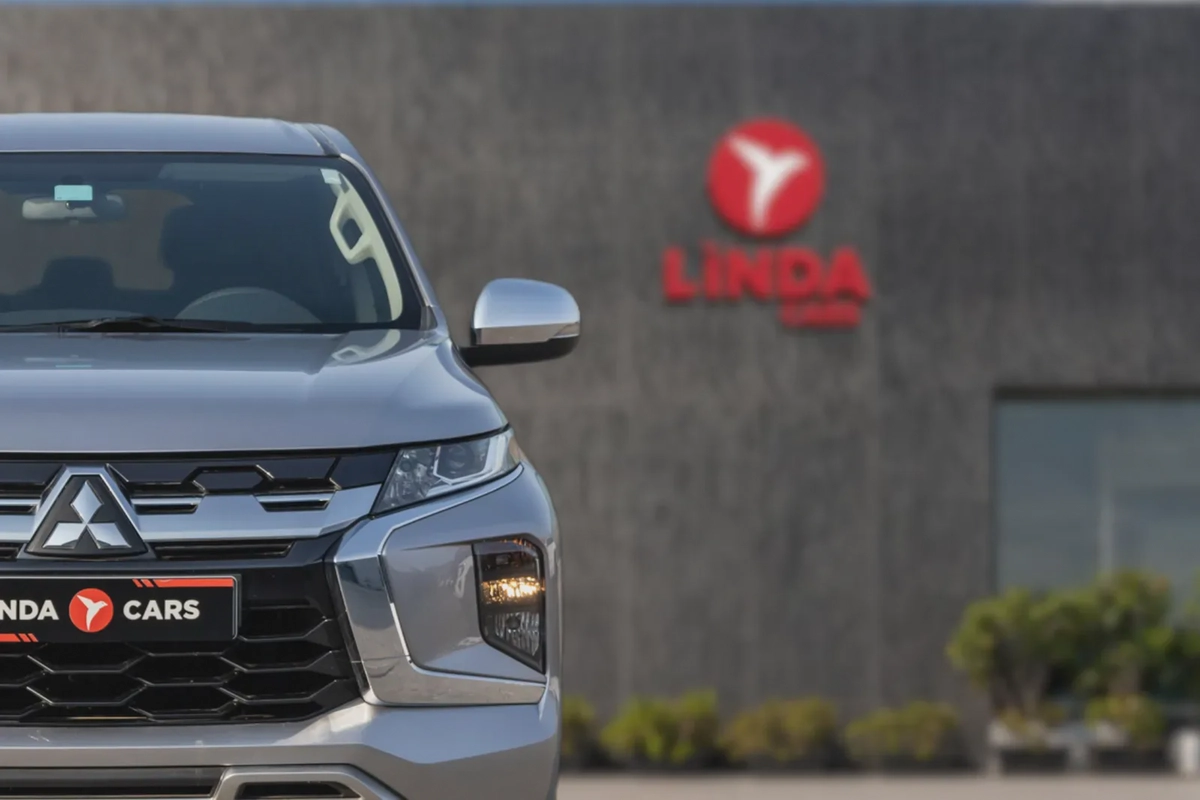Mitsubishi Montero Sport 2025-12-12