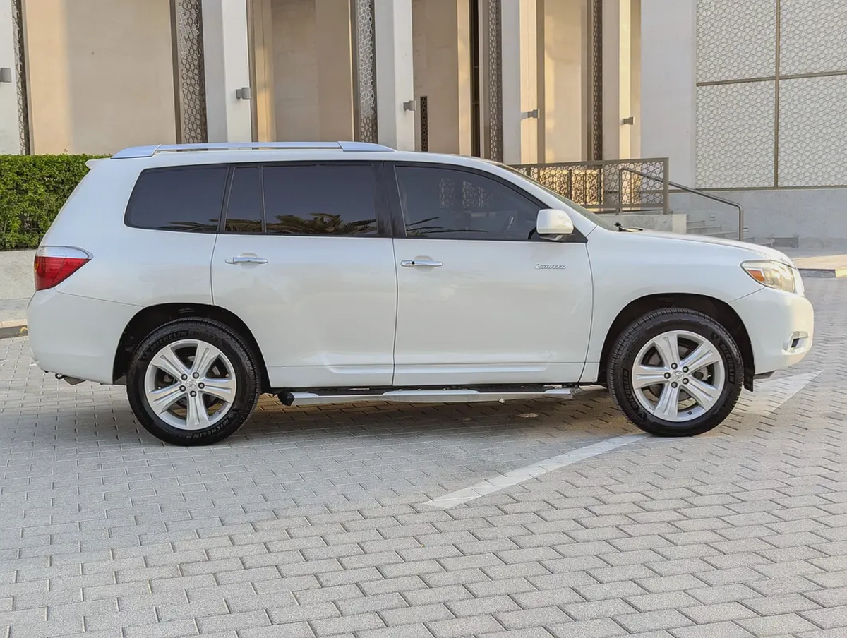 oyota Highlander Limited 2010 | US Specs | Premium Full Option Top Clean Title With 2 Original Keys