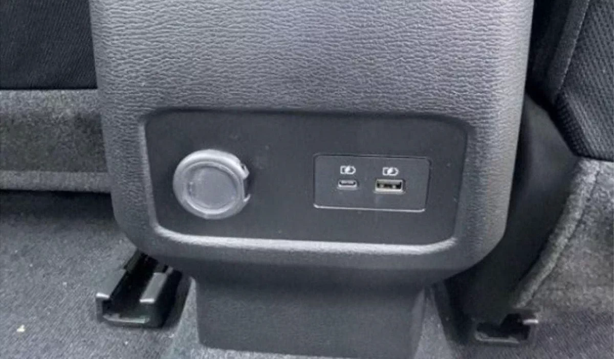 Mitsubishi L200 GLS L200 GLX AT DIESEL FULL PTION 2024-18-0