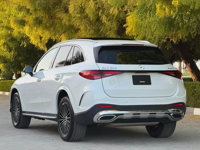 Mercedes Benz GLC 300 FULL OPTIONS UNDER WARRANTY VERY GOOD CONDITION-6