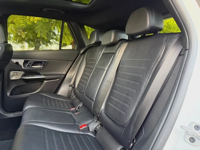 Mercedes Benz GLC 300 FULL OPTIONS UNDER WARRANTY VERY GOOD CONDITION-10