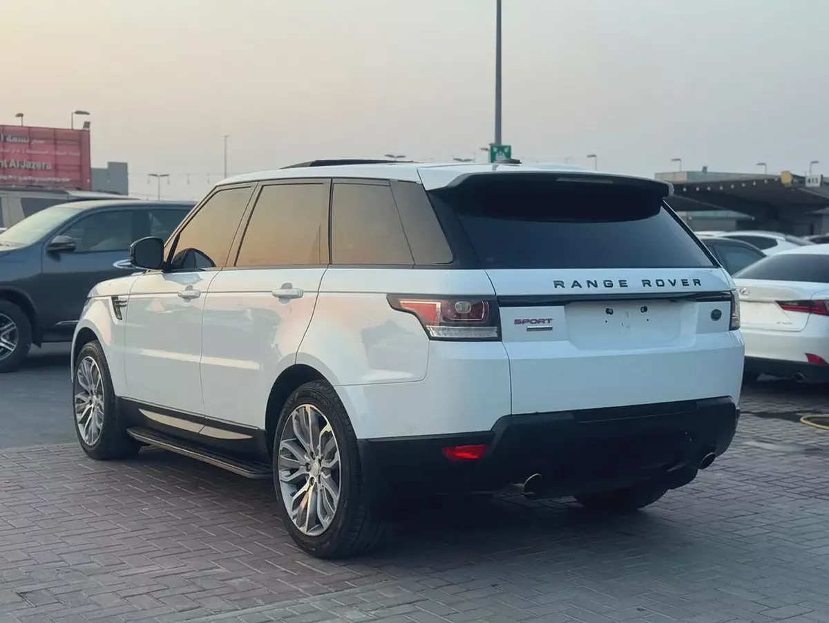 Land Rover Range Rover Sport HSE 2014 GCC Specs-5-5