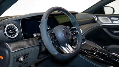 Mercedes-Benz AMG GT 63 S 4MATIC+-3