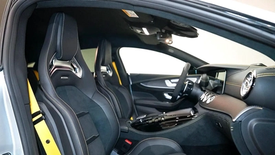 Mercedes-Benz AMG GT 63 S 4MATIC+-6