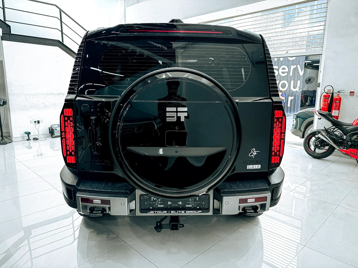 2026 Jetour G700 Flagship 2.0T V4 904HP // EMI Starting from 4,400 AED-4-4