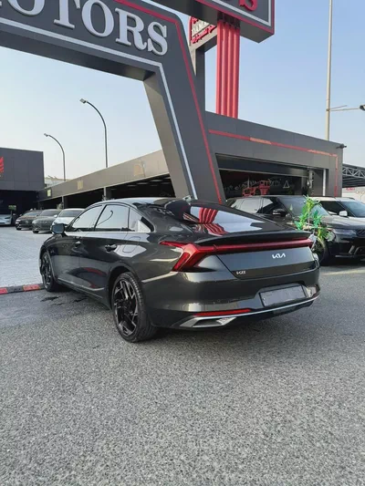For Sale: 2023 Kia K8 Prestige-3
