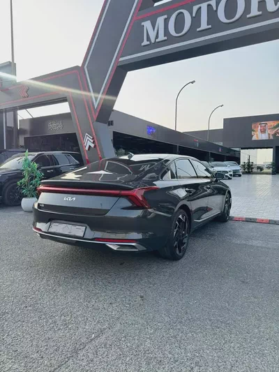 For Sale: 2023 Kia K8 Prestige-5