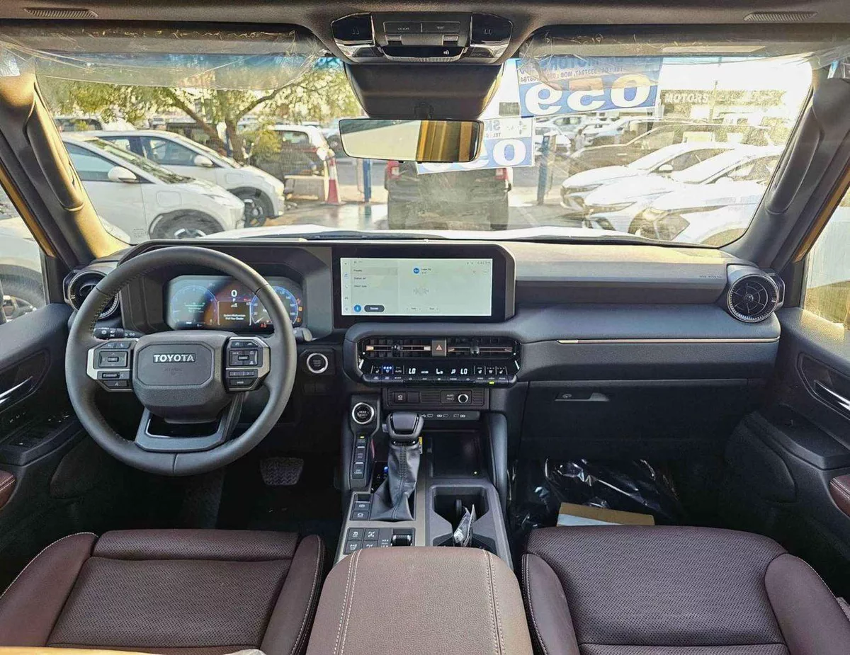Toyota Prado ADVENTURE TURBO / 2.4L V4 PETROL | RADAR | 360* CAMERA | POWER WITH LEATHER SEATS | HEADUP DISPLAY |-3-0