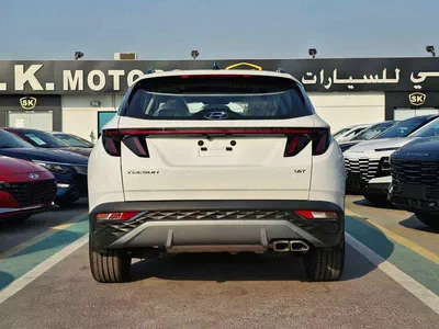 Hyundai Tucson SMART PLUS 1.6L V4 PETROL, PANORAMIC ROOF / FULL OPTION AND MUCH MORE-4