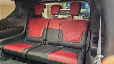 NISSAN - PATROL - LE PLATINUM CITY - 2025 - GCC - V6 TT - 7,200KM - UNDER WARRANTY FROM AGENCY-11
