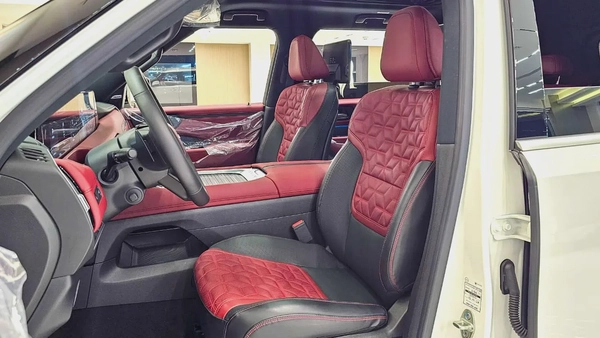 NISSAN - PATROL - LE PLATINUM CITY - 2025 - GCC - V6 TT - 7,200KM - UNDER WARRANTY FROM AGENCY