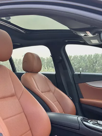 Mercedes-Benz E200 AMG Line 2018 (2022 Facelift) | GCC Specs | 109,000 KM-11