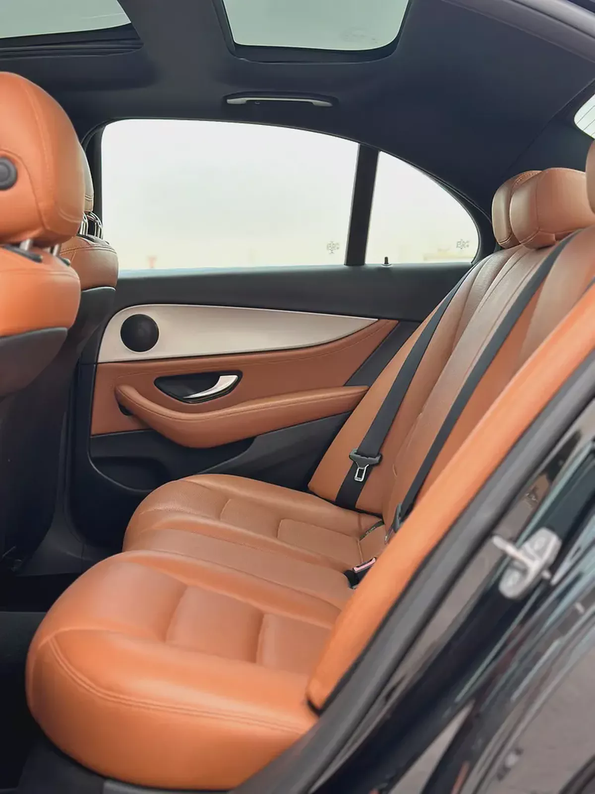 Mercedes-Benz E200 AMG Line 2018 (2022 Facelift) | GCC Specs | 109,000 KM-12-12