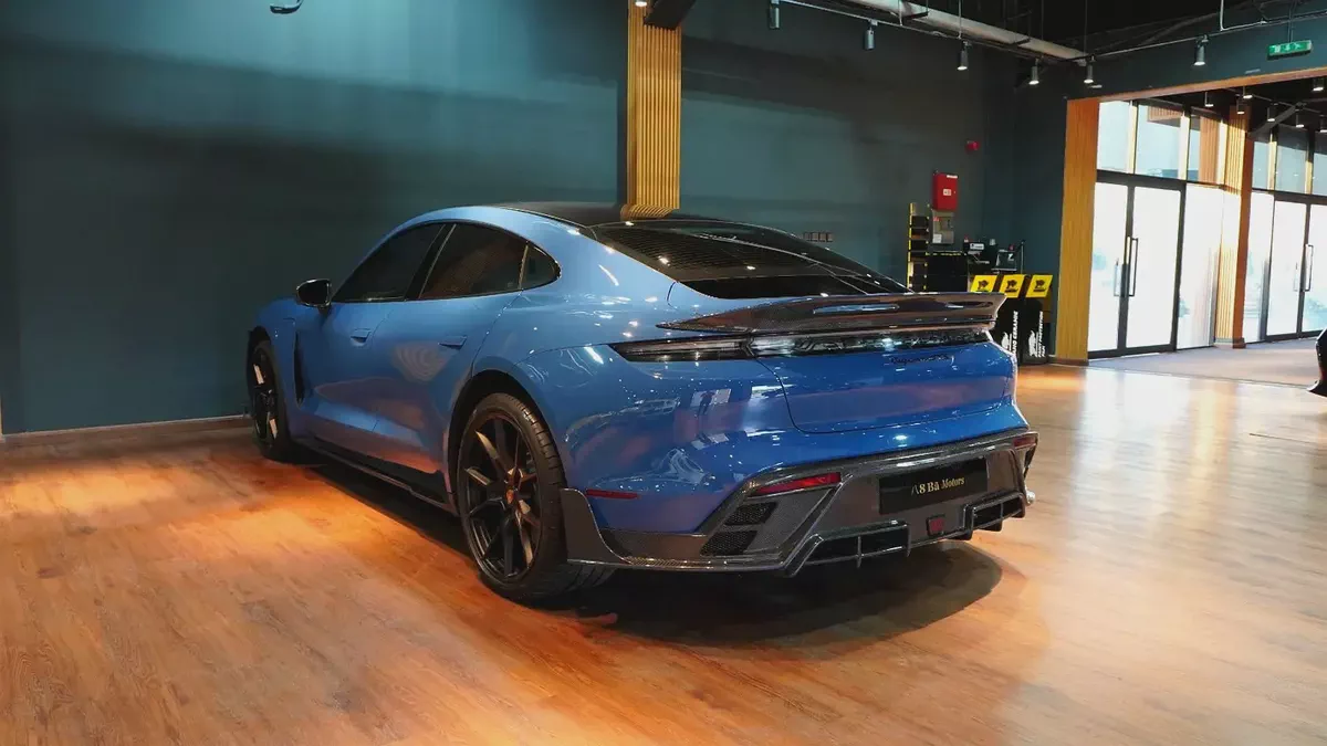Porsche Taycan GTS 2022-3-3