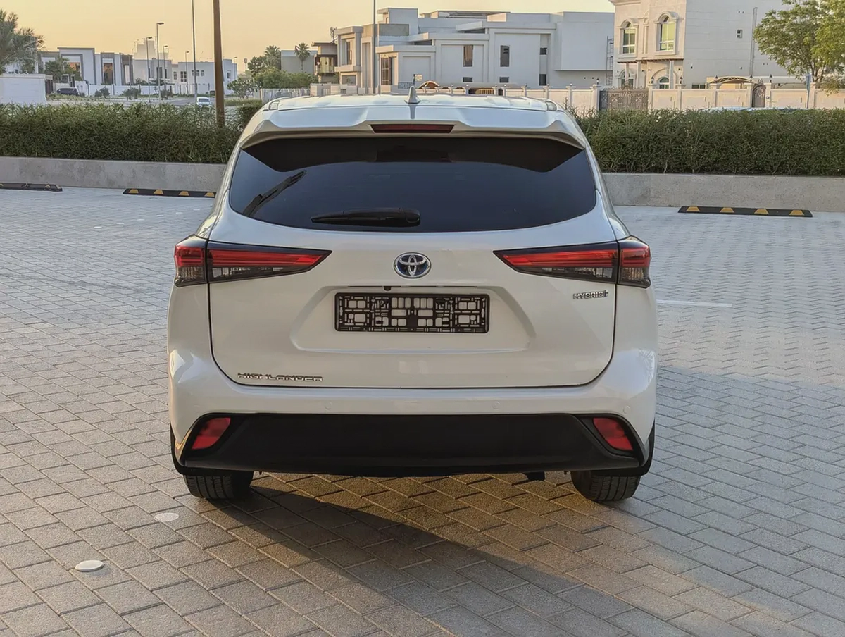 Toyota Highlander Hybrid Limited 2020 | GCC Specs | Full Option | Premium Family SUV