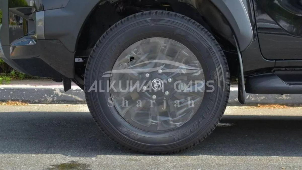 Toyota Hilux ADVENTURE Toyota Hilux Adventure 4.0L 4x4 Petrol 2025-7-0
