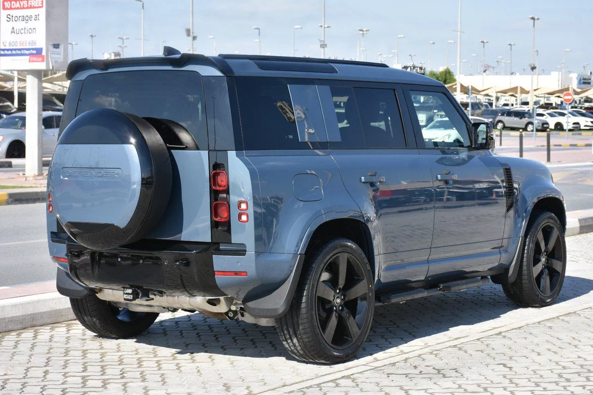 LAND ROVER DEFENDER 110 S 2024 | BLUE-17-17