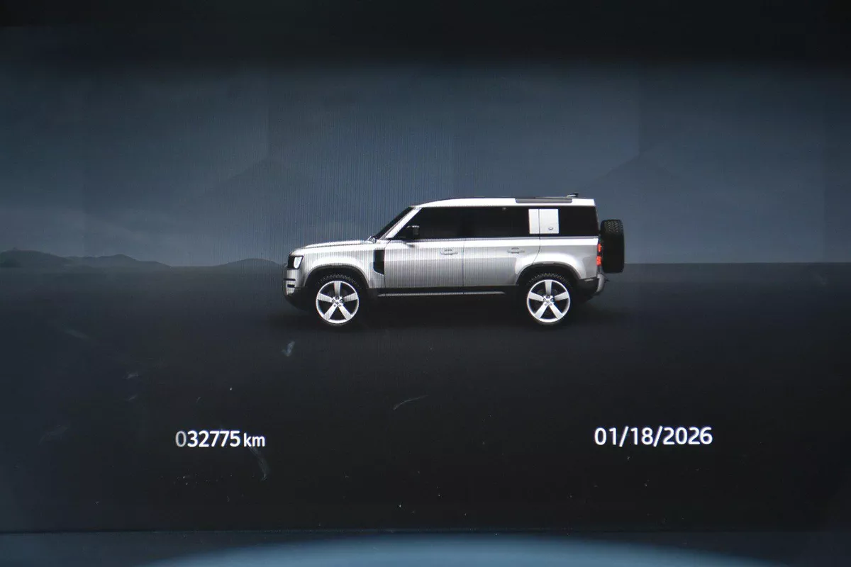 LAND ROVER DEFENDER 110 S 2024 | BLUE-1-1