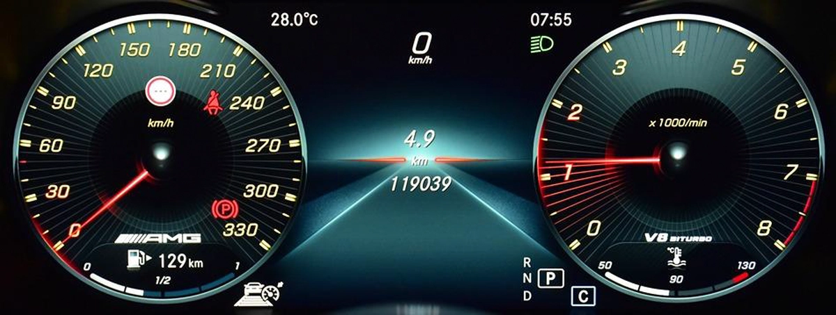 Mercedes Benz C63s AMG ( 2020 Model ) in Matte Black Color Japanese Specs-6-6