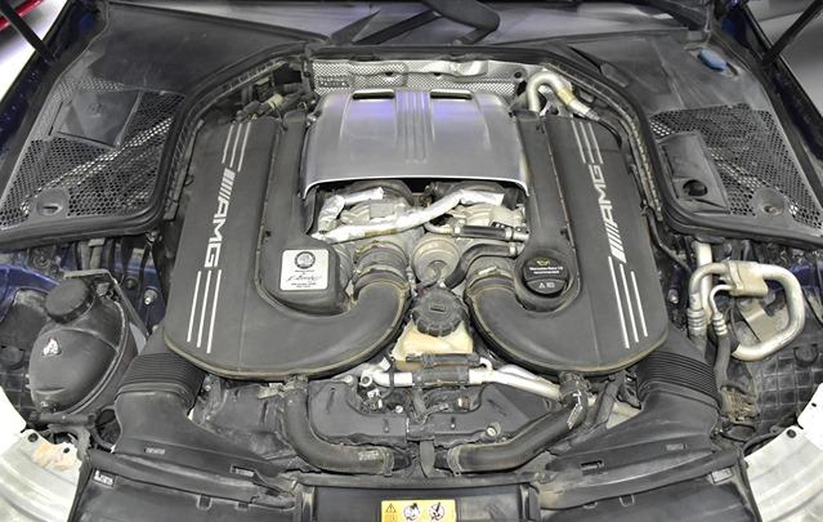 Mercedes Benz C63s AMG ( 2020 Model ) in Matte Black Color Japanese Specs-7-7