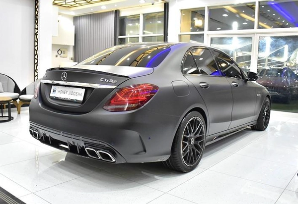 Mercedes Benz C63s AMG ( 2020 Model ) in Matte Black Color Japanese Specs