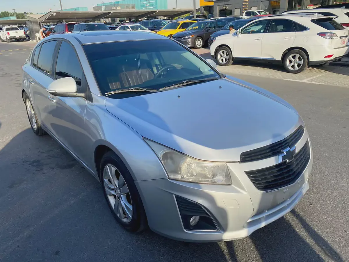 chevorlt cruze 2014 fullopshin silver color GCC calen-8-8