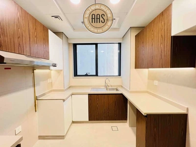 Prime Location || Luxurious 2 Bedroom Hall || Balcony || In 120K Only-9