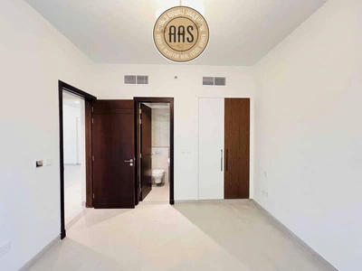 Prime Location || Luxurious 2 Bedroom Hall || Balcony || In 120K Only-2