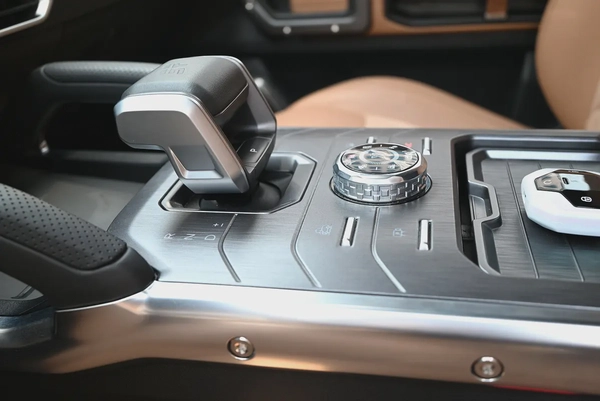 EMI 1,899 AED - JETOUR T2 LUXURY+ - READY TO DRIVE - NO WAITING