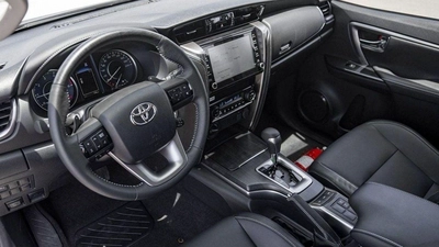 Toyota Fortuner Toyota Fortuner 2.8L Diesel 4x4 Full Option MY2024-11
