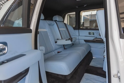 ROLLS-ROYCE CULLINAN | BLACK BADGE | FULL OPTIONS | DEALER WARRAN  SERVICE | GCC SPECS | 2026-9