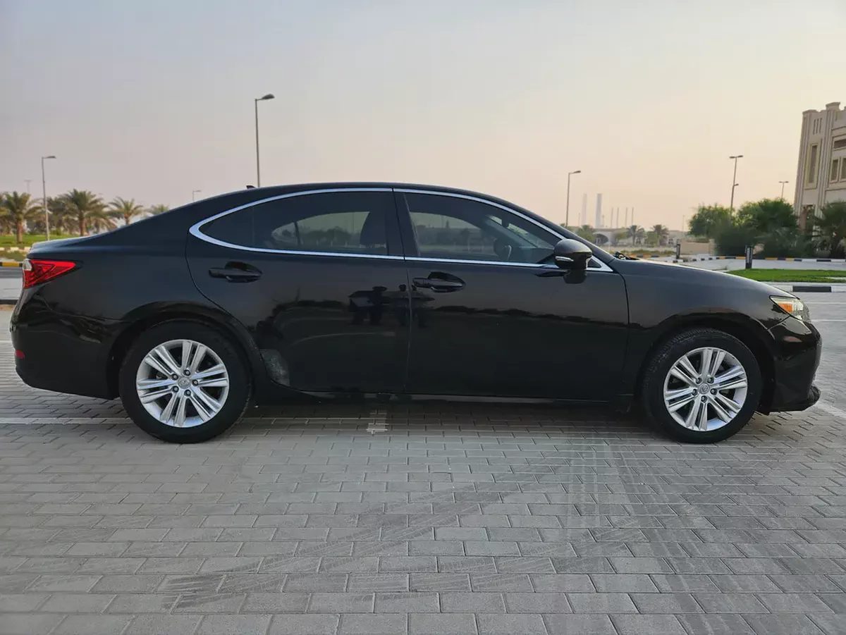 Lexus ES 350 2013 | American Specs | Pristine Condition Clean Car With Low KM-18-18