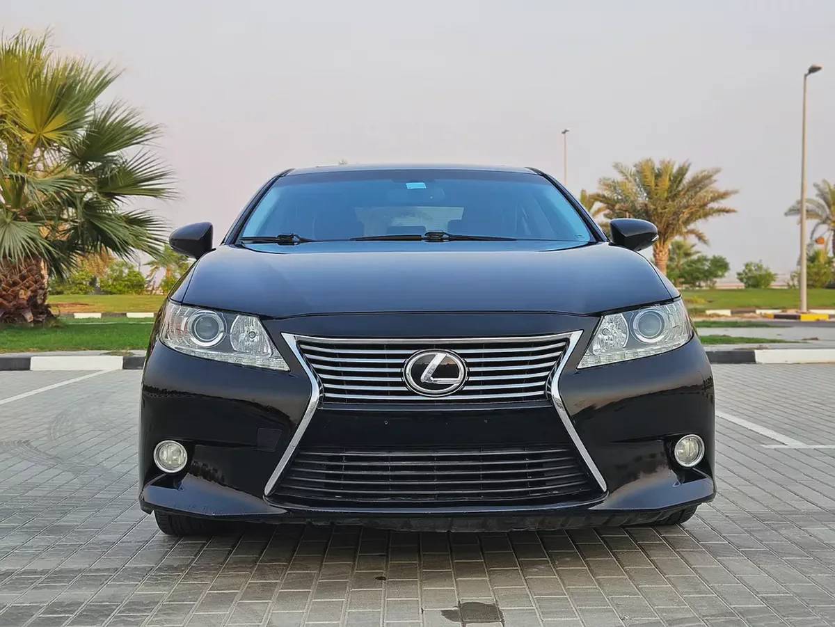 Lexus ES 350 2013 | American Specs | Pristine Condition Clean Car With Low KM-5-5