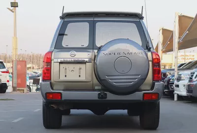 Nissan Super Safari 2018 Gold-4