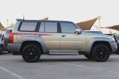 Nissan Super Safari 2018 Gold-5